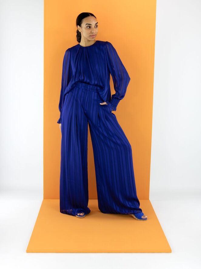 【関税&送料込】Givenchy Blue Wool Palazzo Pant Marc Cain trousers YG 81.08 W09 Blue by Penninkhoffashion.com