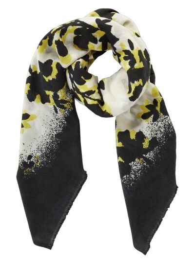 High Scarf 001 DAISY 790998 High Scarf 001 DAISY 790998