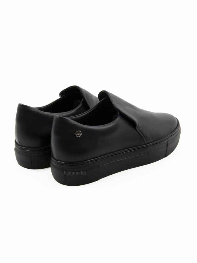 Agl slip on sales sneaker